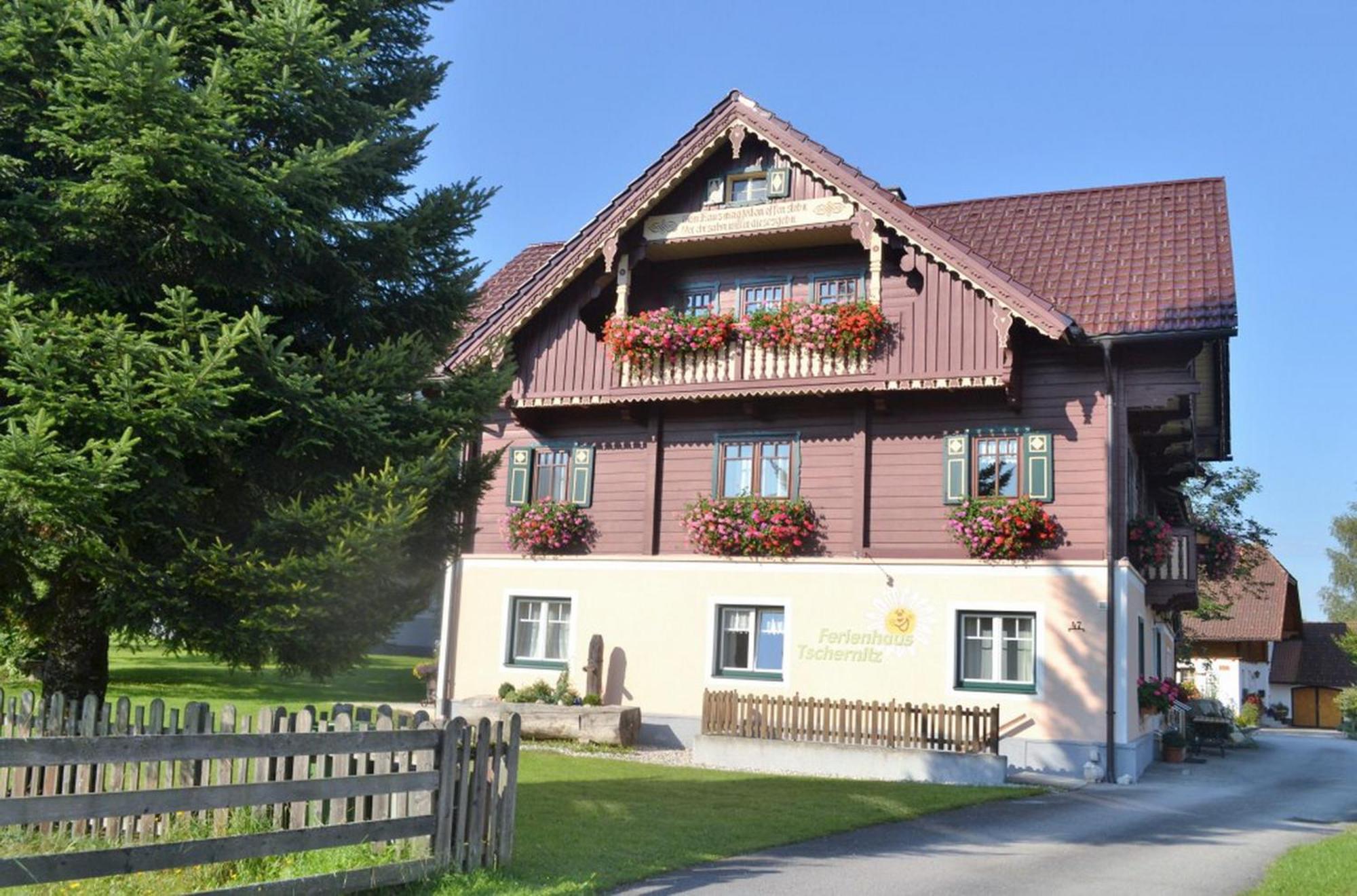 Willa Charming House In Pruggern, Mountain View Zewnętrze zdjęcie