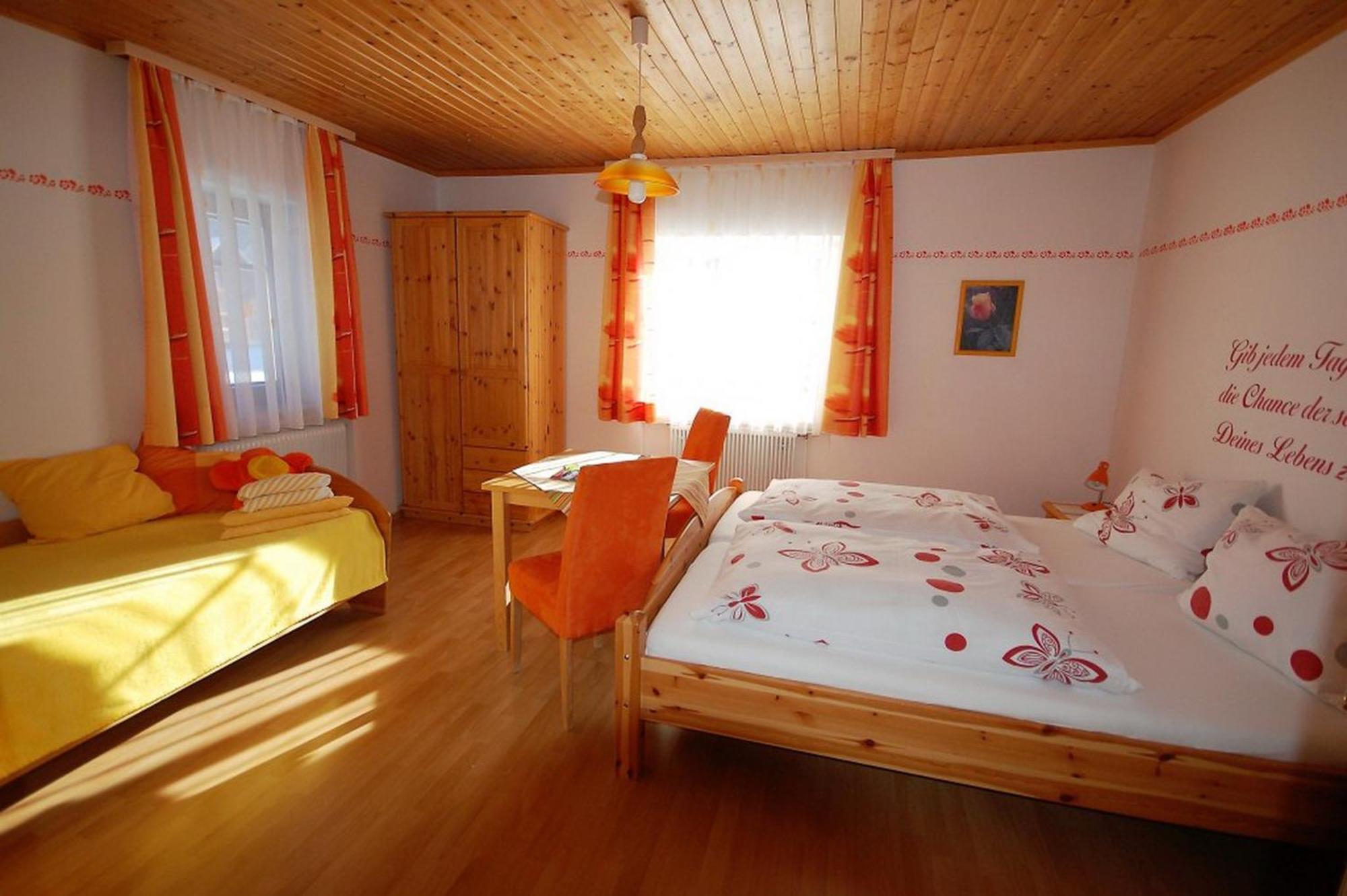 Willa Charming House In Pruggern, Mountain View Zewnętrze zdjęcie